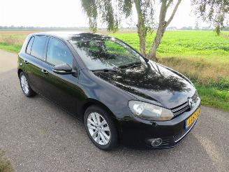 Vaurioauto  passenger cars Volkswagen Golf 1.2 TSi Trend Edition 216.000km  Navigatie Stoelverwarming Aircoclima Bleu motion 2012/1
