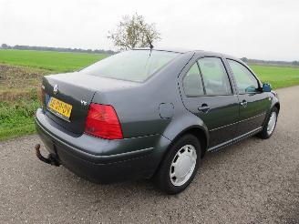 Volkswagen Bora 2.3 V5 Highline Sedan 213000 Airco  Topstaat picture 20