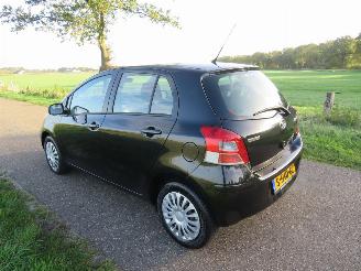 skadebil auto Daihatsu Charade TOYOTA 1.3  99pk CITY  80.000km  NAP 5drs Airco  [ nieuwstaat  6 bak 2012/9