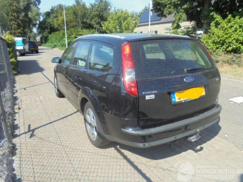 Ford  Focus Wagon 1.8-16V Amb. FlexiF.