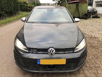 Damaged car Volkswagen Golf 2.0 TDI GTD 2014/5