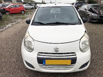 Unfallwagen Suzuki Alto alto 1.0 comfort 2012/12
