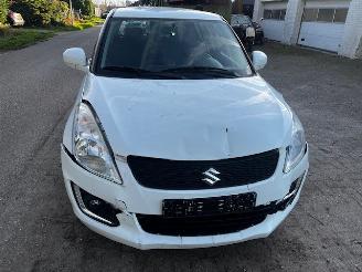 Damaged car Suzuki Swift 1.3 2015/5