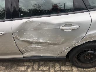 Ford Focus Focus Wagon 1.0 EcoBoost Trend picture 10