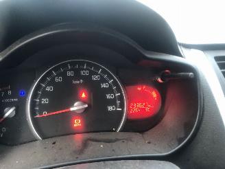 Suzuki Celerio  picture 17