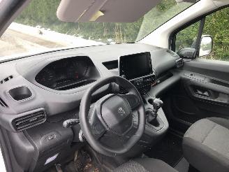 Peugeot Partner Partner 1.2 PureTech Premium picture 13