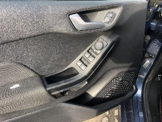 Ford Fiesta 1.0 ecoboost hybrid  ST-line picture 17