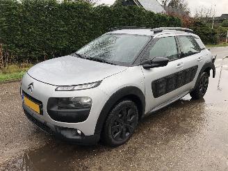 skadebil auto Citroën C4 cactus cactus 1.2 puretech 2017/4