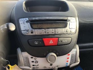 Toyota Aygo Aygo 1.0 VVT-i Now picture 9