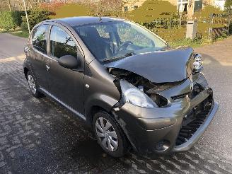 Toyota Aygo Aygo 1.0 VVT-i Now picture 2