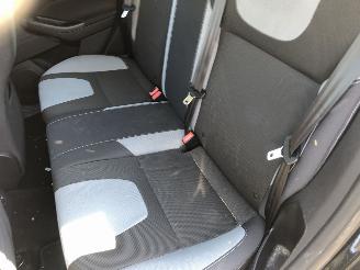 Ford Focus 1.0 ecoboost titanium picture 16