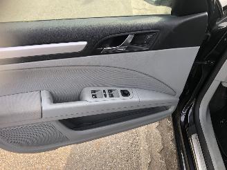 Skoda Superb 2.0 TDi combi  ambition picture 16