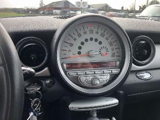 Mini Cooper 1.6 Cooper Pepper picture 13