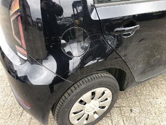 Volkswagen Up!  picture 8