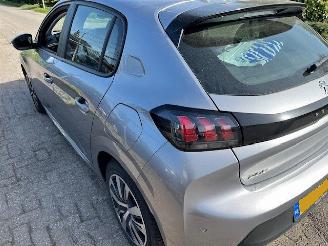 Peugeot 208 208 1.2 PureTech Blue Lease Active picture 4