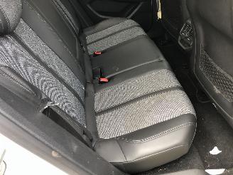 Peugeot 3008 3008 1.2 picture 22