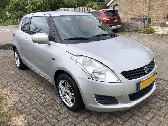 skadebil auto Suzuki Swift Swift 1.2 Comfort EASSS 2013/1