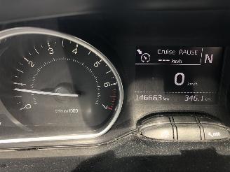 Peugeot 2008 2008 1.2 PureTech Active picture 14