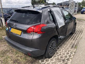 Peugeot 2008 2008 1.2 PureTech Active picture 6