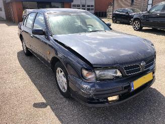 Nissan Maxima-qx Maxima QX 3.0 V6 SE picture 2