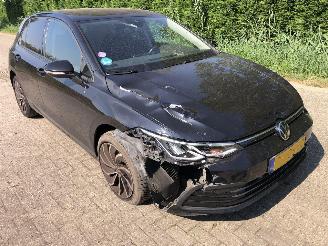 Volkswagen Golf Golf 1.0 TSI Life picture 4