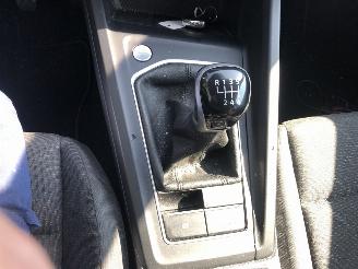 Volkswagen Golf Golf 1.0 TSI Life picture 16