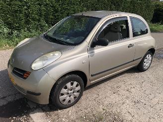 Auto incidentate Nissan Micra 1.23 visia 2004/3