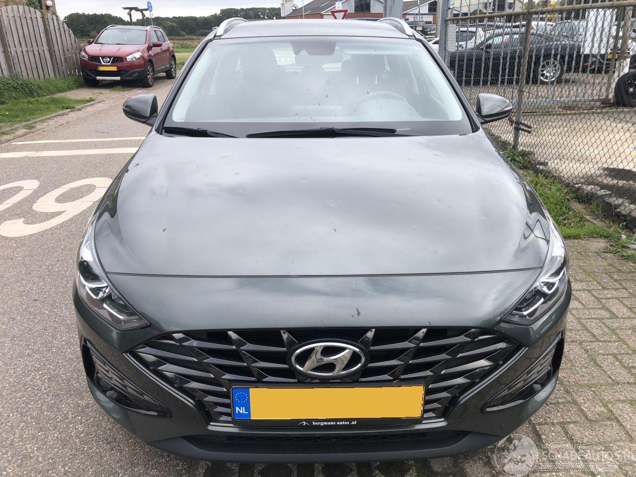 Hyundai I-30 Hyundai i30 Wagon 1.0 gdi mhev comfort smart