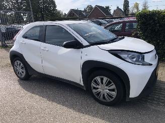 Toyota Aygo Aygo X 1.0 VVT-i MT Play picture 3