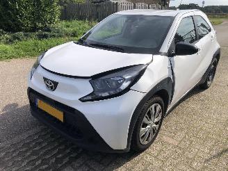 Toyota Aygo Aygo X 1.0 VVT-i MT Play picture 2
