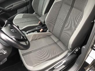 Volkswagen Polo Polo 1.0 TSI Highline picture 16