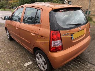Kia Picanto Picanto 1.0 EX picture 4