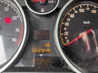 Opel Zafira 2.2 cosmo picture 5