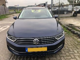 skadebil auto Volkswagen Passat passt 1.6 tdi 2016/11