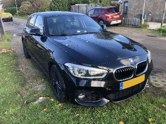 Vaurioauto  passenger cars BMW 1-serie 118i Corporate Lease High Executive 2017/9