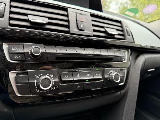 BMW 3-serie 320i High Executive Automaat Pano picture 10