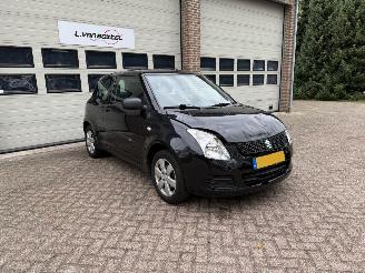 Coche accidentado Suzuki Swift 1.3 Base 105883 Km NAP ! 1e Eigenaar ! 2009/2
