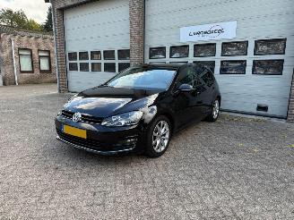 krockskadad bil auto Volkswagen Golf 1.2 TSI Highline Clima Cruise NAP ! 2013/1
