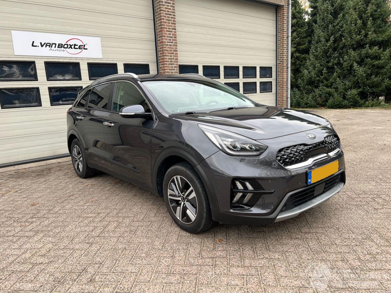 Kia Niro 1.6 GDi Hybrid DynamicPlusLine Leder Clima Navi 57164 Km NAP !