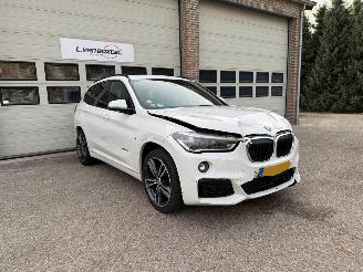 Voiture accidenté BMW X1 xDrive20d High Executive Automaat Cruise Navi 2017/2