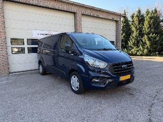 skadebil bedrijf Ford Transit Custom 300 2.0 TDCI L2H1 Automaat Automaat Navi Cruise 56646 KM NAP ! 2023/2