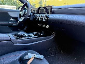 Mercedes A-klasse 180 AMG Automaat Pano A35-Look Cruise Navi Clima picture 5