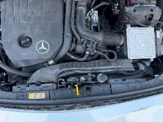 Mercedes A-klasse 180 AMG Automaat Pano A35-Look Cruise Navi Clima picture 19