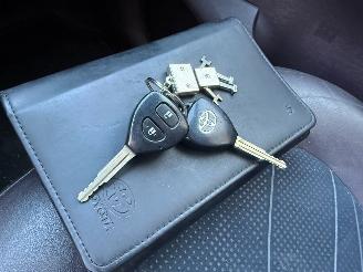 Toyota iQ 1.0 VVTi Comfort Airco Stoelverwarming picture 7