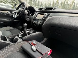 Nissan Qashqai 1.3 DIG-T N-Connecta Pano Navi Clima picture 5