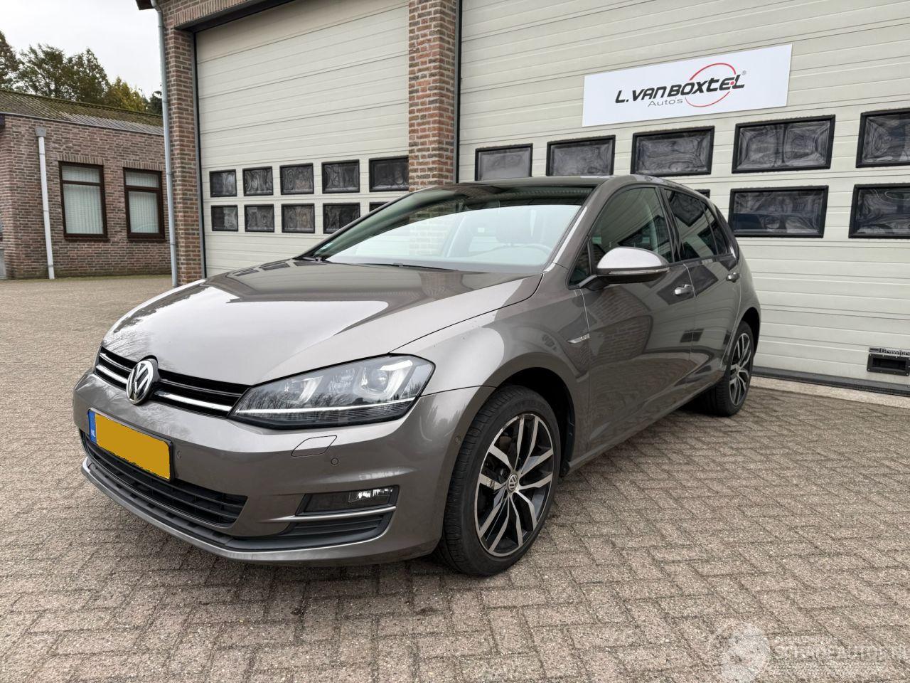 Volkswagen Golf 1.4 TSI Highline Automaat Pano Navi Clima Cruise