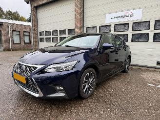 Damaged car Lexus Ct 200h Ultimate Edition Automaat Navi Clima 82646 Km NAP ! 2021/2