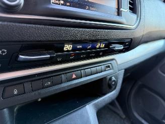 Peugeot Expert 2.0 BlueHDI 120 Standard Asphalt Automaat 87449 Km NAP ! picture 9