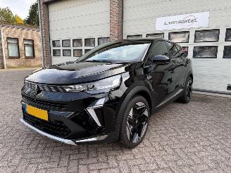 Schadeauto Renault Symbioz 1.8 E-Tech Full Hybrid 160 Iconic Automaat Pano 2025/11