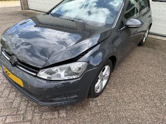 Volkswagen Golf 1.2 TSI Navi Clima picture 17
